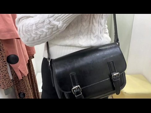 ❤️ Masturbation ampahibemaso ny tanora bitch FeralBerry miaraka amin'ny dildo ao amin'ny efitrano fitting ❤ Anal vidéo amin'ny mg.8kpornvids.ru ❤